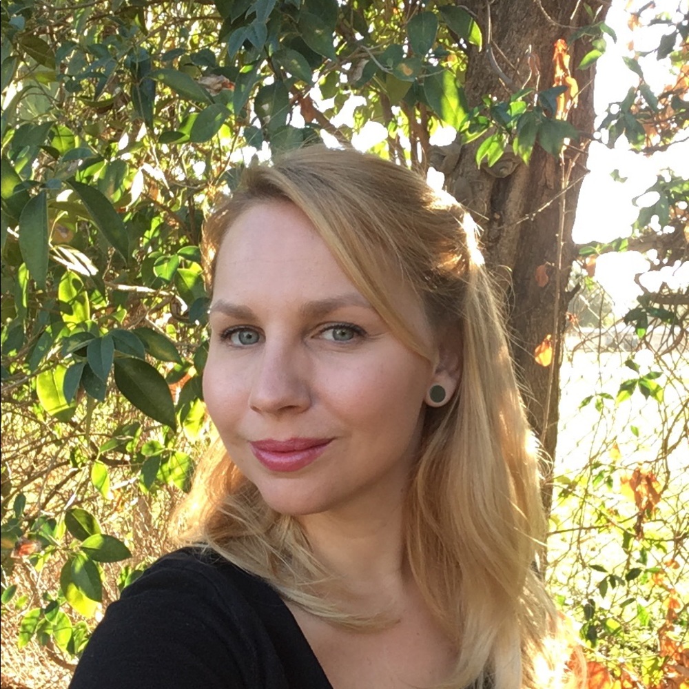 Meet your Posher, Rhiannon